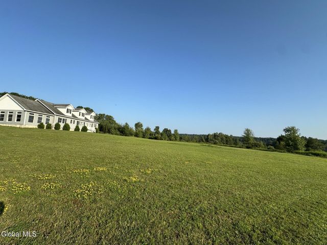 113 Bluebird Lane, Gloversville, NY 12078