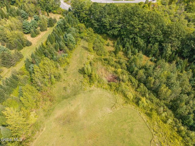 113 Bluebird Lane, Gloversville, NY 12078