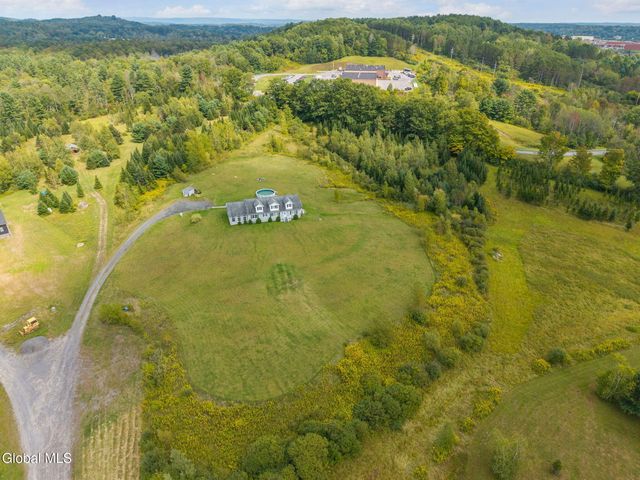 113 Bluebird Lane, Gloversville, NY 12078