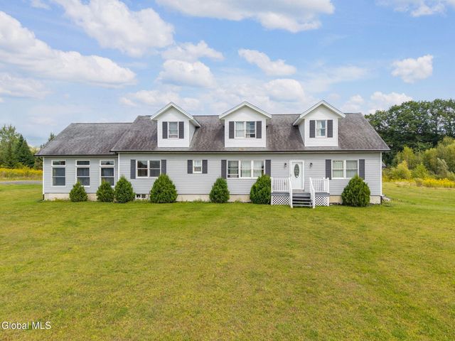 113 Bluebird Lane, Gloversville, NY 12078