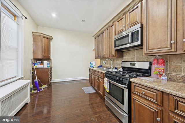 837 WYNNEWOOD RD, Philadelphia, PA 19151