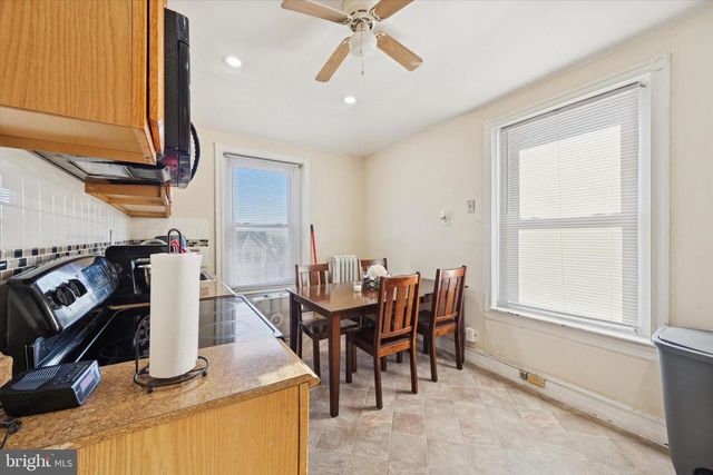 837 WYNNEWOOD RD, Philadelphia, PA 19151