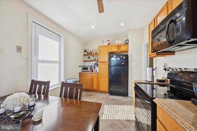 837 WYNNEWOOD RD, Philadelphia, PA 19151