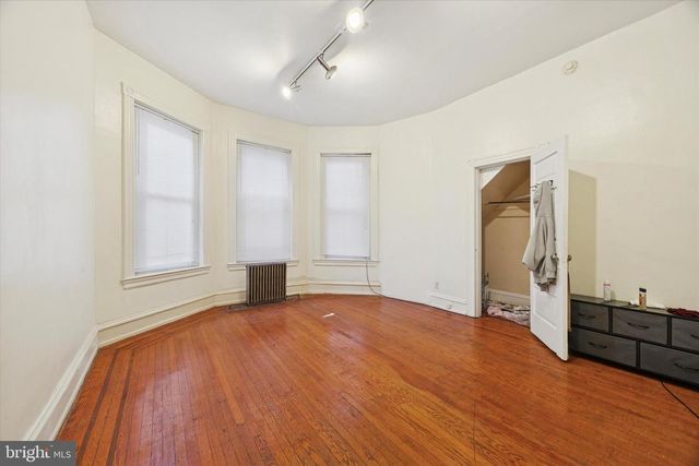 837 WYNNEWOOD RD, Philadelphia, PA 19151