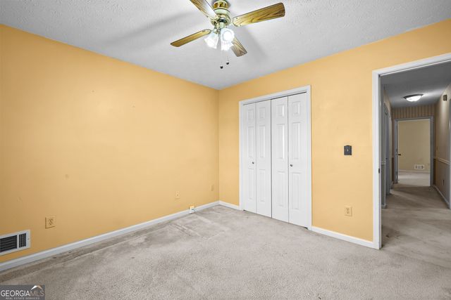 105 Walden Way, Fayetteville, GA 30214