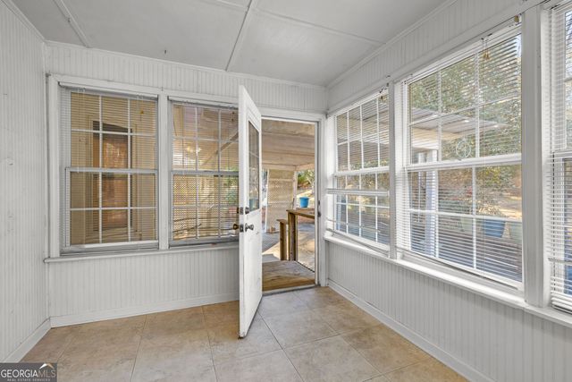 105 Walden Way, Fayetteville, GA 30214