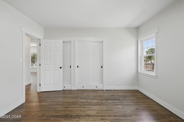 540 E 4th Street, Baxter Springs, KS 66713