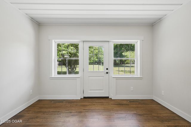 540 E 4th Street, Baxter Springs, KS 66713