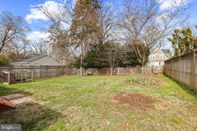 5609 WOODCREST AVE, Baltimore, MD 21215