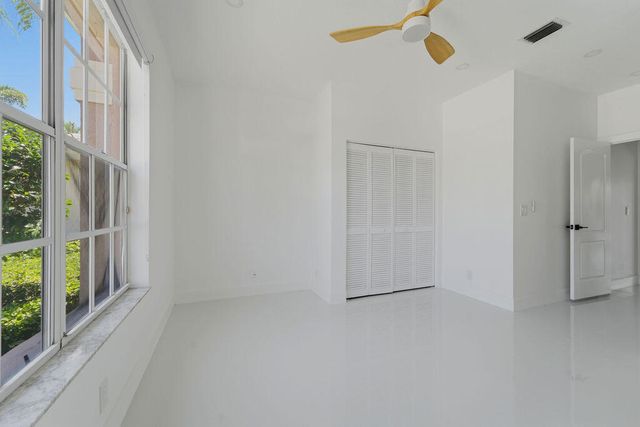 8213 QUAIL MEADOW Trace, West Palm Beach, FL 33412