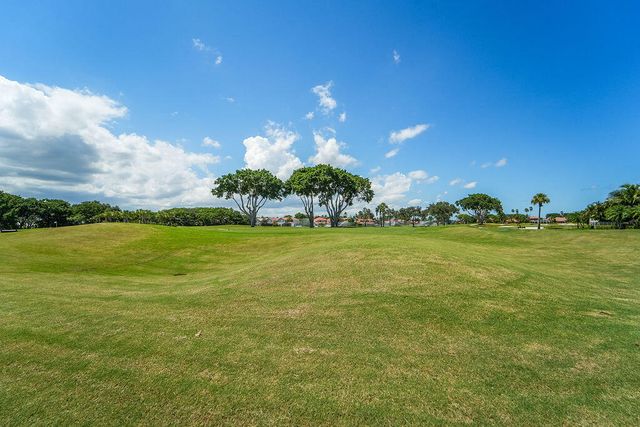 8213 QUAIL MEADOW Trace, West Palm Beach, FL 33412