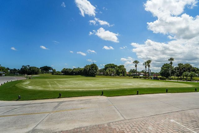 8213 QUAIL MEADOW Trace, West Palm Beach, FL 33412
