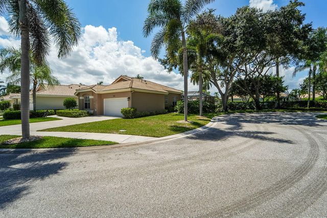 8213 QUAIL MEADOW Trace, West Palm Beach, FL 33412