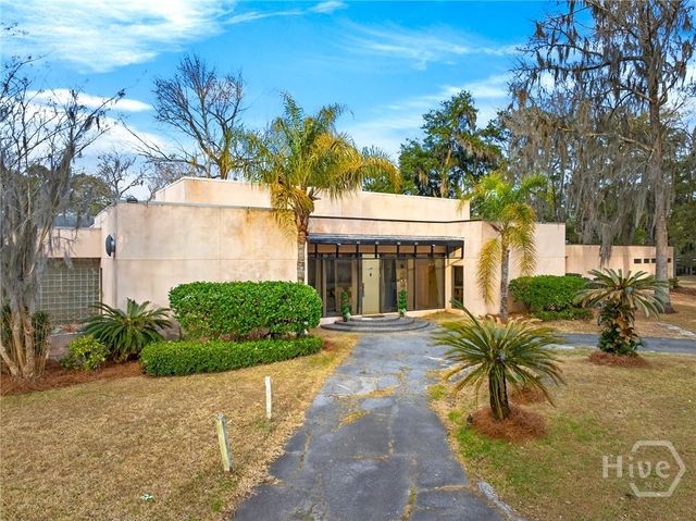102 Stuart Street, Savannah, GA 31405