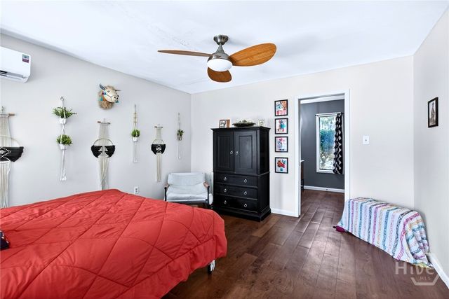 102 Stuart Street, Savannah, GA 31405