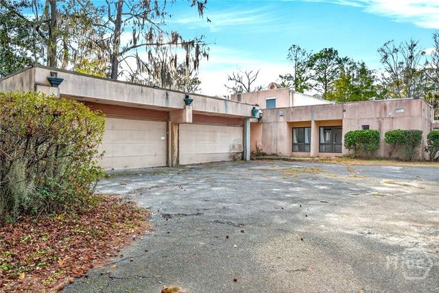 102 Stuart Street, Savannah, GA 31405