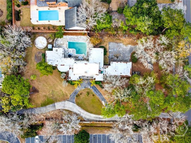 102 Stuart Street, Savannah, GA 31405
