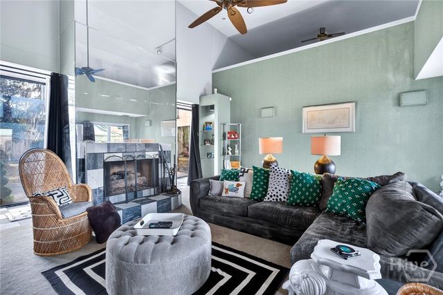 102 Stuart Street, Savannah, GA 31405