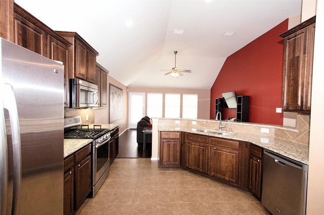 1405 Villa Paloma Boulevard, Little Elm, TX 75068