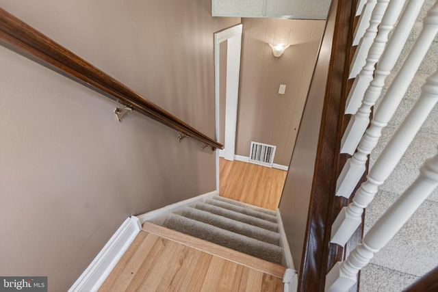 29 CLARK DR, Barrington, NJ 08007