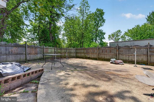 29 CLARK DR, Barrington, NJ 08007