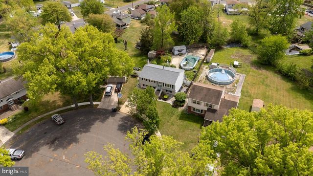 29 CLARK DR, Barrington, NJ 08007