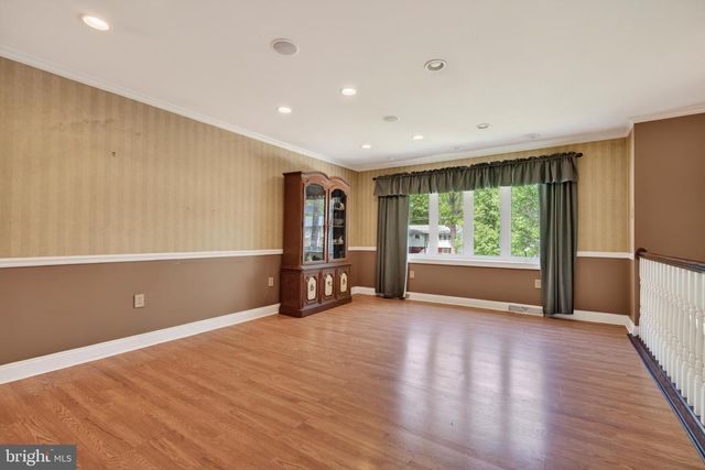 29 CLARK DR, Barrington, NJ 08007