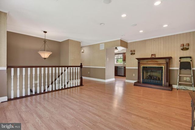 29 CLARK DR, Barrington, NJ 08007