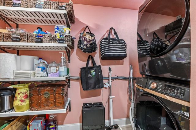 472 36TH AVENUE N, St Petersburg, FL 33704