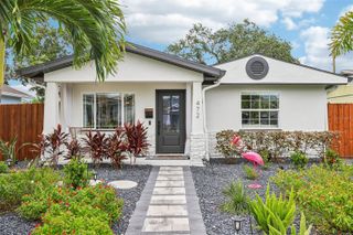 472 36TH AVENUE N, St Petersburg, FL 33704