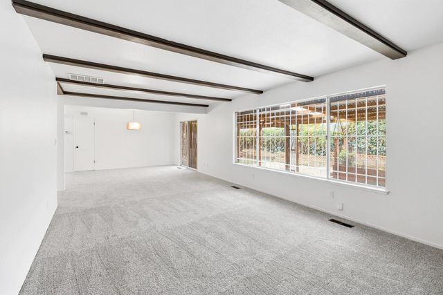 4366 Greenwich Cir, Sacramento, CA 95823