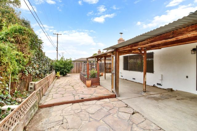 4366 Greenwich Cir, Sacramento, CA 95823