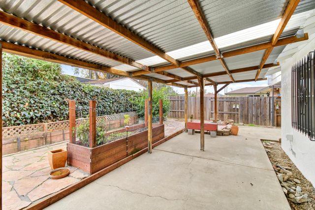 4366 Greenwich Cir, Sacramento, CA 95823