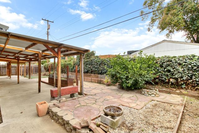 4366 Greenwich Cir, Sacramento, CA 95823