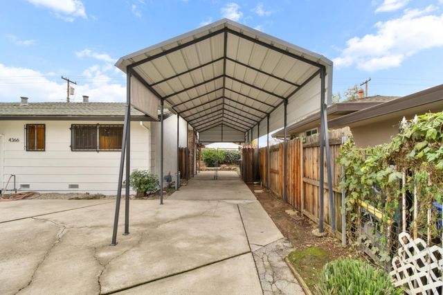 4366 Greenwich Cir, Sacramento, CA 95823