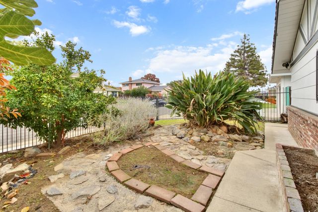 4366 Greenwich Cir, Sacramento, CA 95823