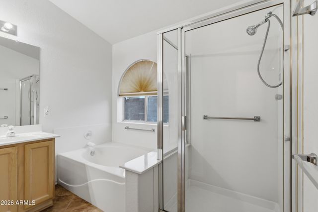 17985 N COYOTE LAKES Parkway, Surprise, AZ 85378