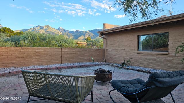 5417 N Maguey Place, Tucson, AZ 85750