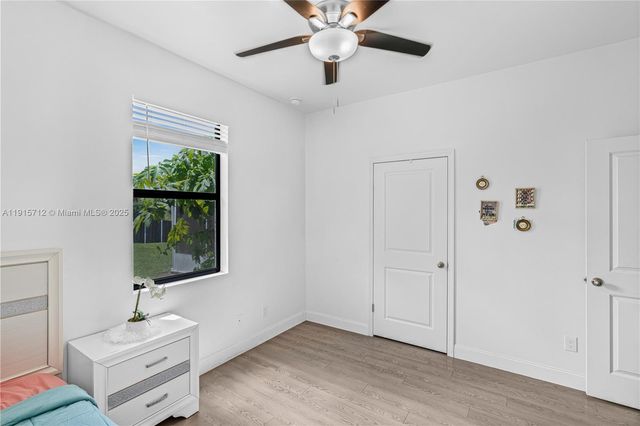 9012 S INDIO CT, La Belle, FL 33935