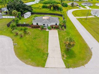 9012 S INDIO CT, La Belle, FL 33935