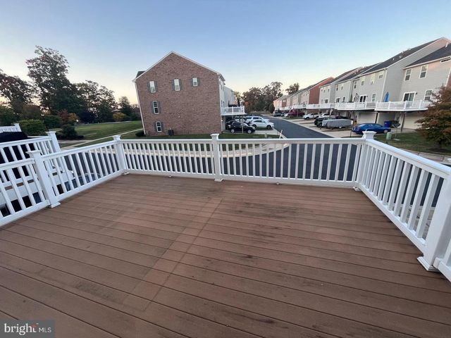 1118 OAKWOOD ST, Fredericksburg, VA 22401
