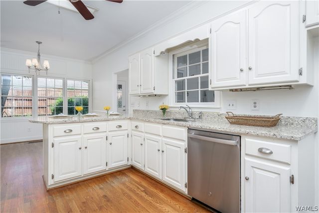 2438 Trenton, Tuscaloosa, AL 35406