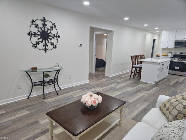 116 Woodrow AVE, Suffolk, VA 23434