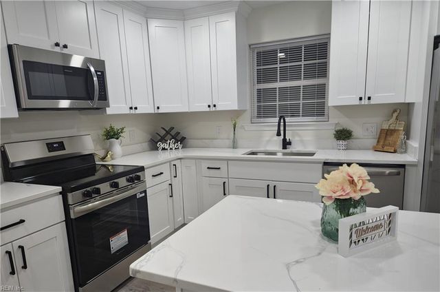 116 Woodrow AVE, Suffolk, VA 23434