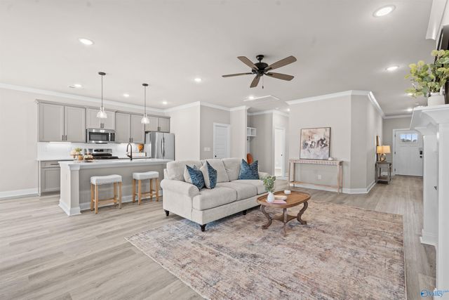 125 Old Forest Road, Meridianville, AL 35759