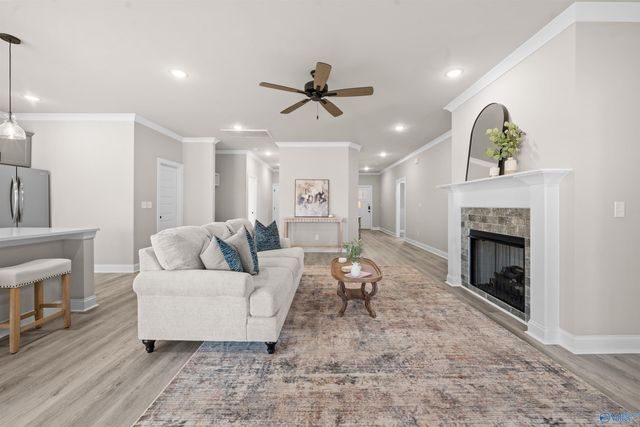 125 Old Forest Road, Meridianville, AL 35759