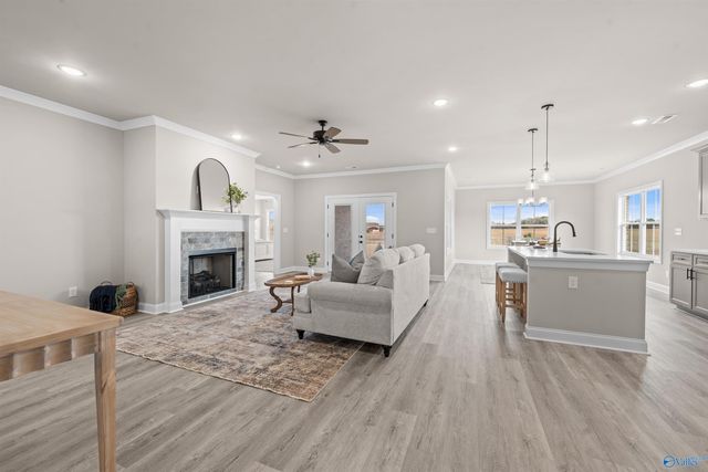 125 Old Forest Road, Meridianville, AL 35759