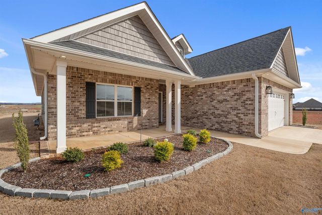 125 Old Forest Road, Meridianville, AL 35759