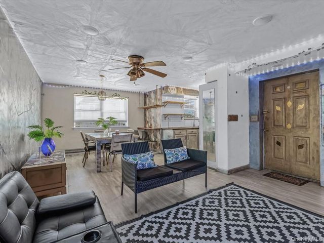 113 Beach 60th Street 95, Arverne, NY 11692