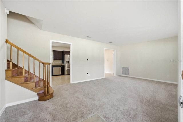 6116 N GLEN AVENUE, Tampa, FL 33614